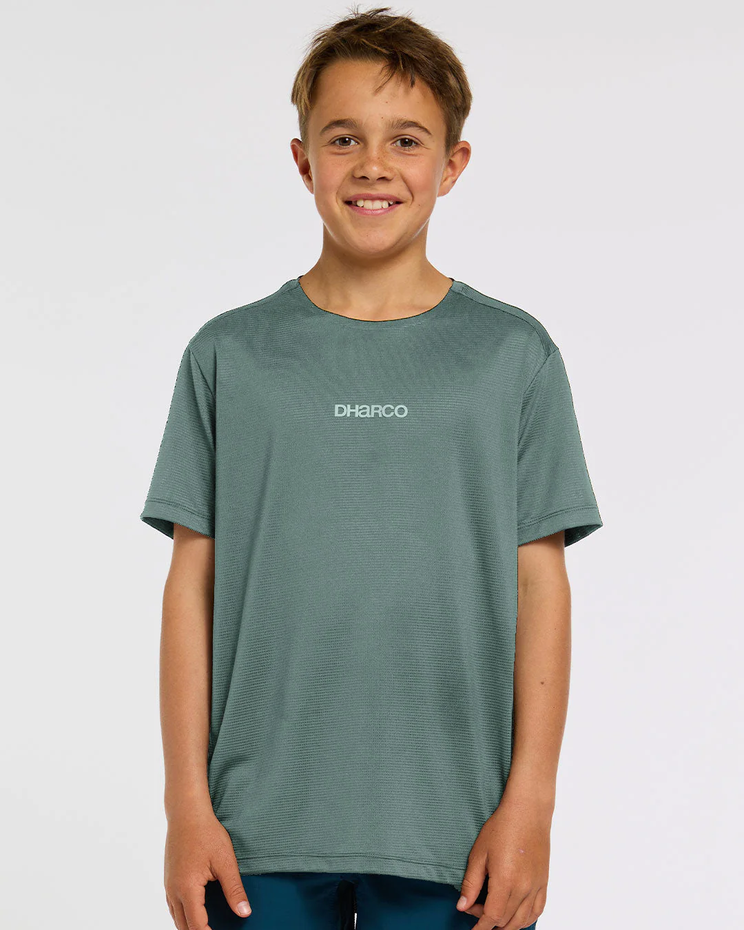 YOUTH TOPS